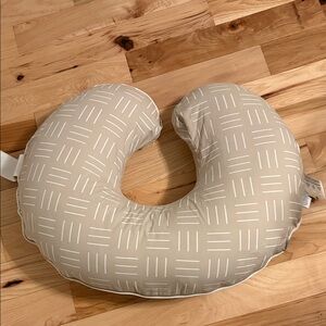 Boppy Nursing Pillow - never used